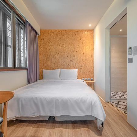 Light Hostel - Đài Nam Ngoại thất bức ảnh