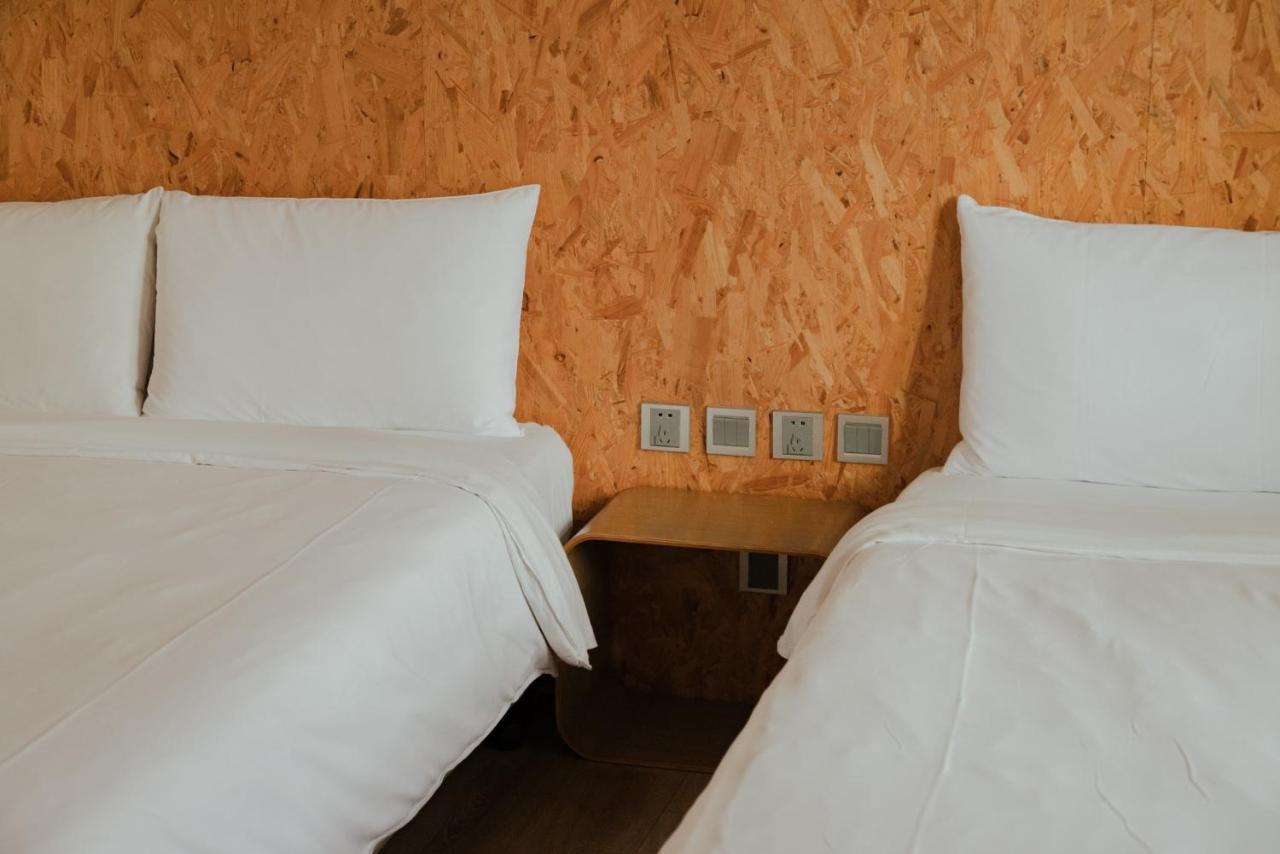 Light Hostel - Đài Nam Ngoại thất bức ảnh