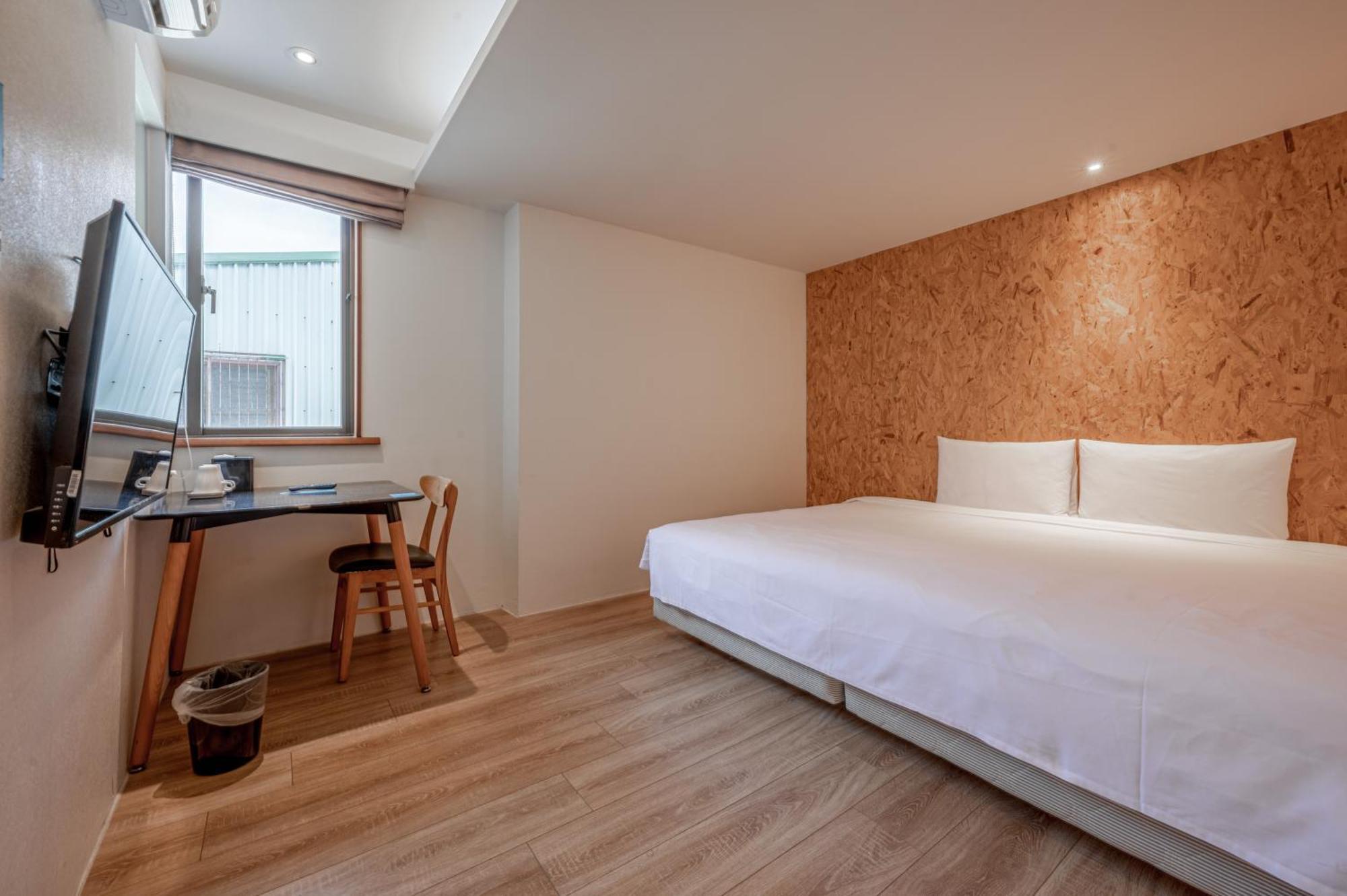 Light Hostel - Đài Nam Ngoại thất bức ảnh
