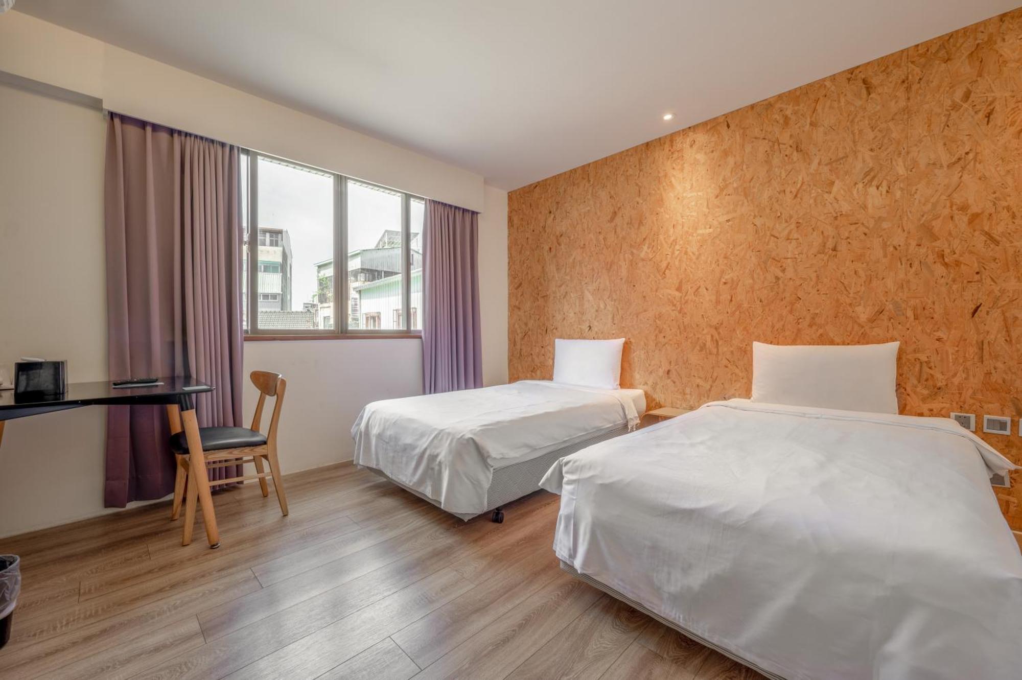 Light Hostel - Đài Nam Ngoại thất bức ảnh