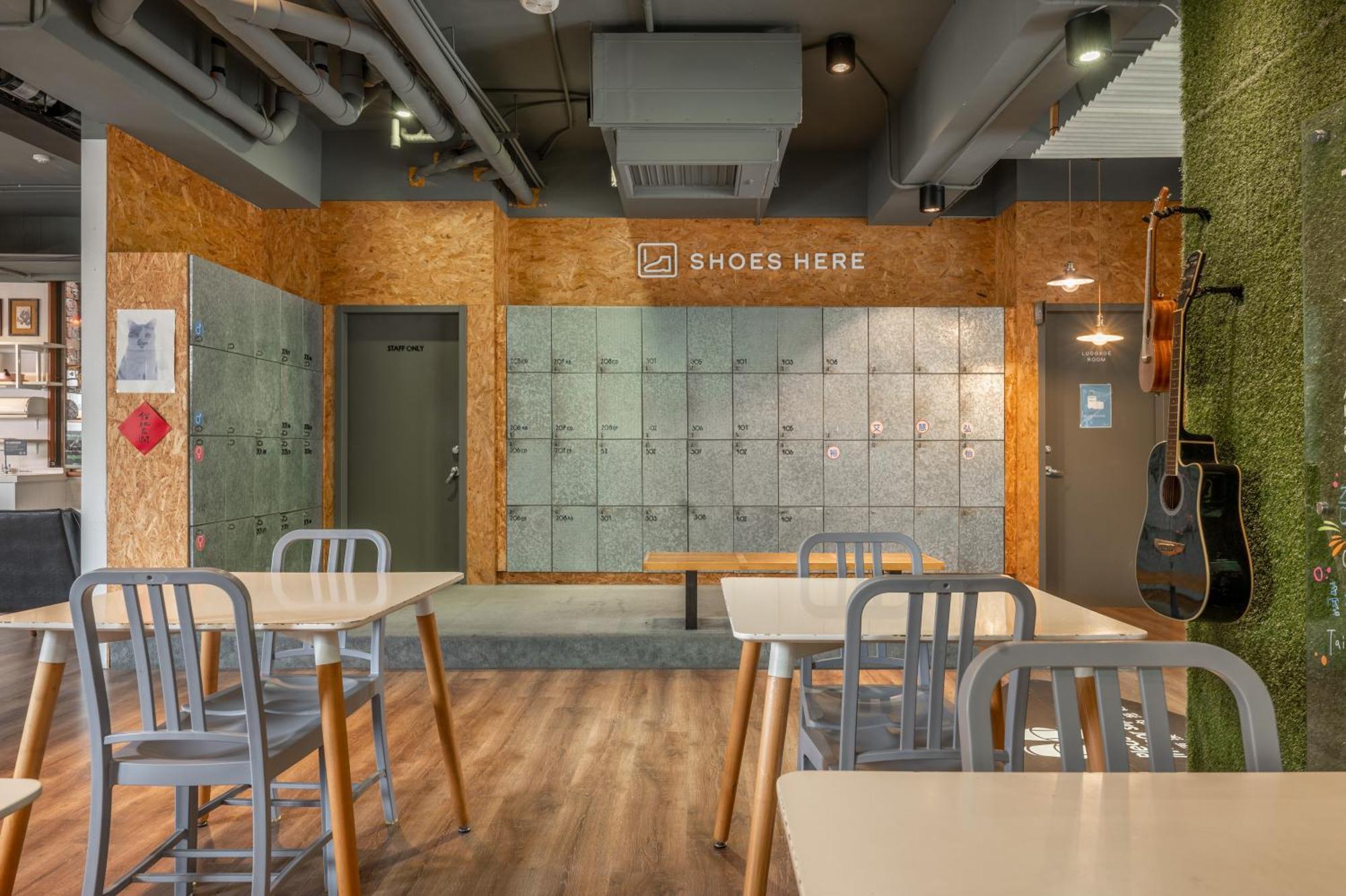 Light Hostel - Đài Nam Ngoại thất bức ảnh