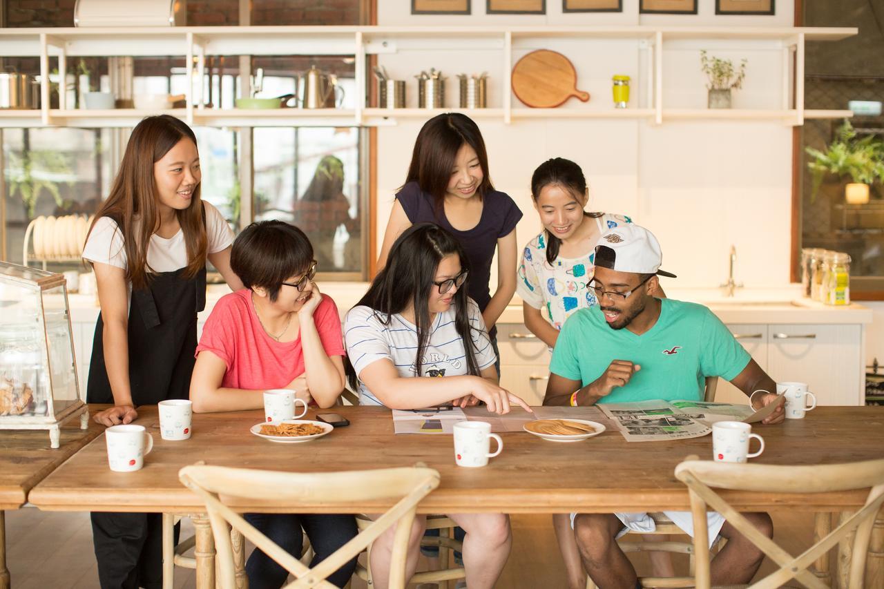 Light Hostel - Đài Nam Ngoại thất bức ảnh