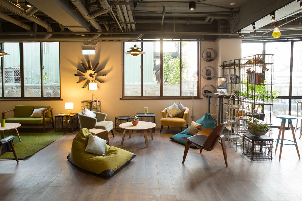 Light Hostel - Đài Nam Ngoại thất bức ảnh